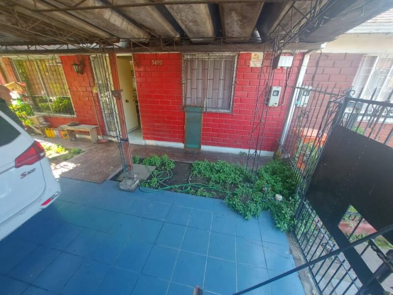Se vende casa 4 dormitorios 1 baño , Lo Prado