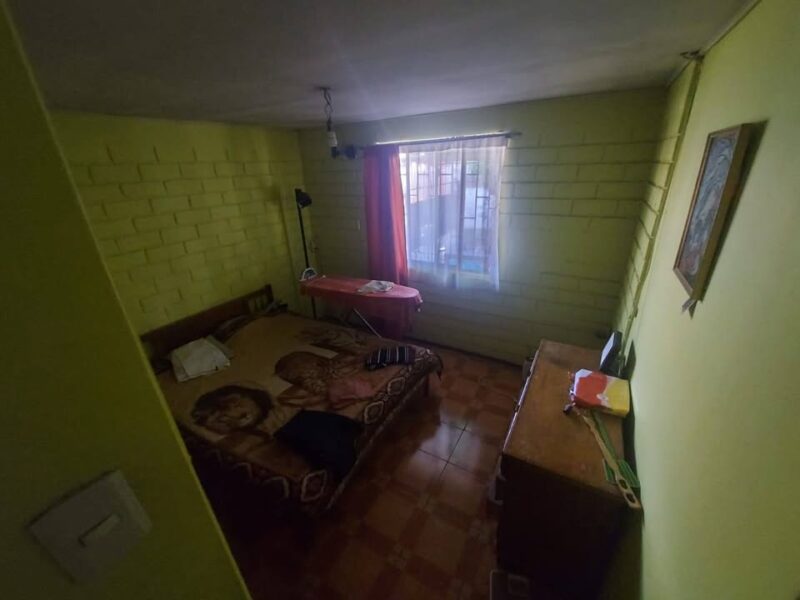 Se vende casa 4 dormitorios 1 baño , Lo Prado