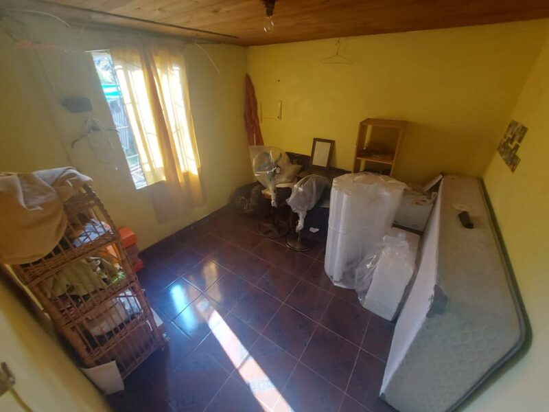 Se vende casa 4 dormitorios 1 baño , Lo Prado