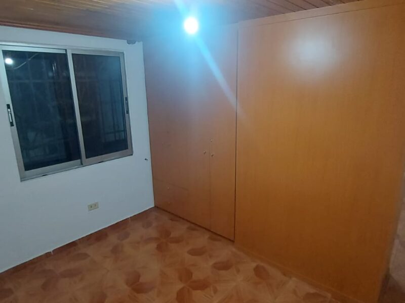 Se arrienda amplia casa 3 dormitorios 2 baños, Maipú