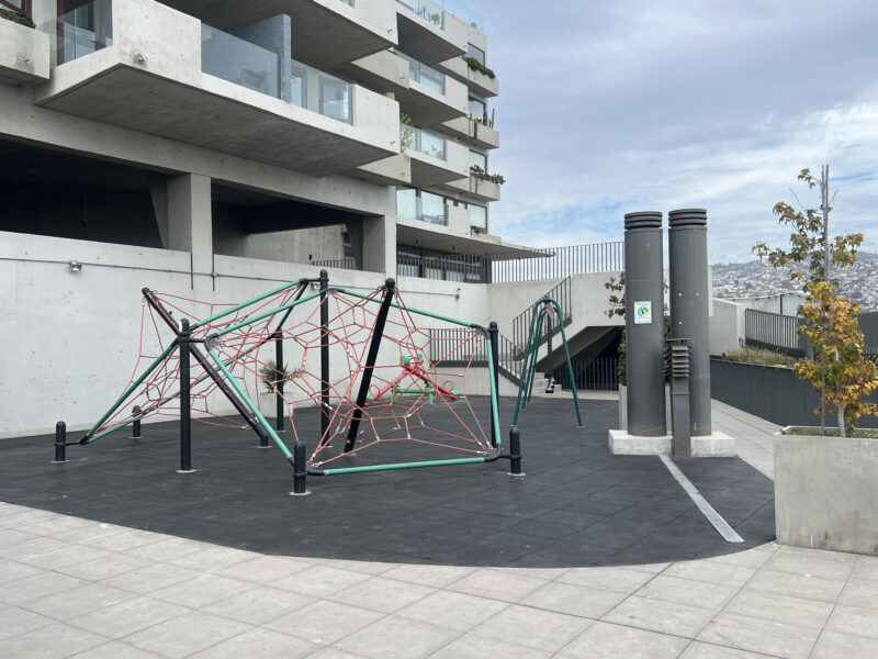 Se vende hermoso departamento 2 dorm. 2 baños 1 estacionamiento, cerro barón, Valparaíso